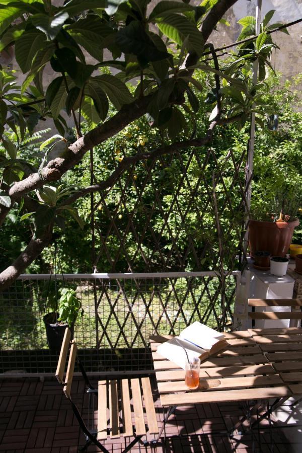 ナポリLa Casa Del Nespolo, 2 Terrazzi E 2 Bagni In Centroアパートメント エクステリア 写真