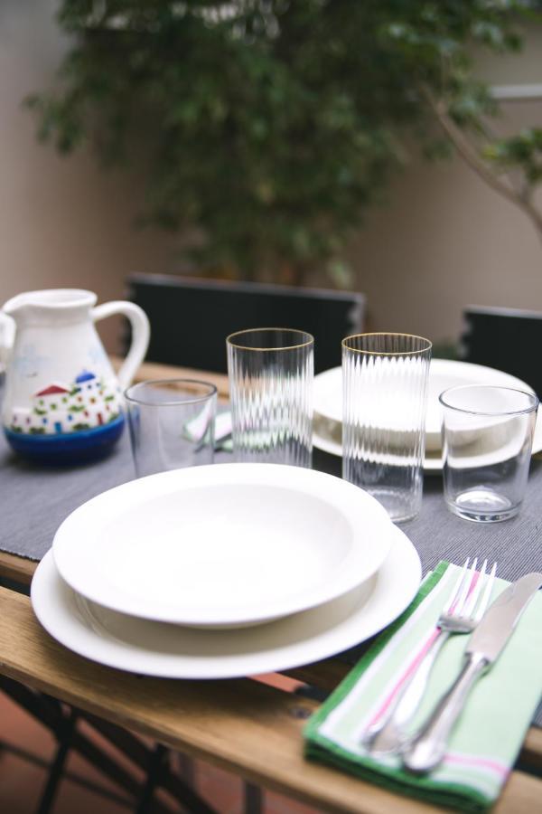 ナポリLa Casa Del Nespolo, 2 Terrazzi E 2 Bagni In Centroアパートメント エクステリア 写真