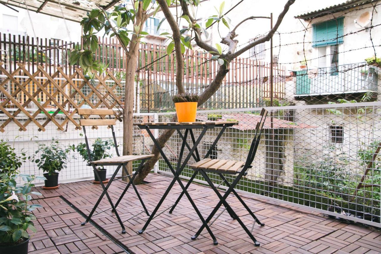 ナポリLa Casa Del Nespolo, 2 Terrazzi E 2 Bagni In Centroアパートメント エクステリア 写真
