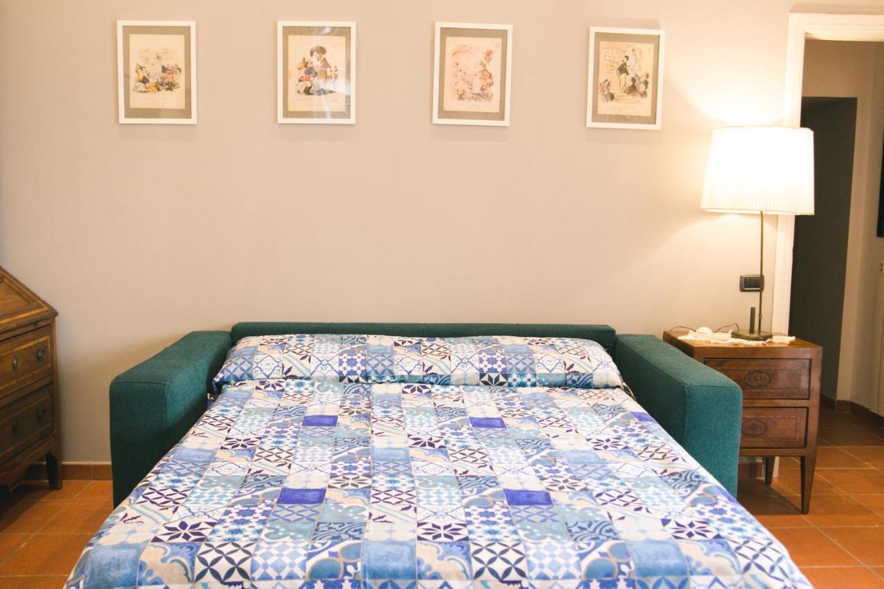 ナポリLa Casa Del Nespolo, 2 Terrazzi E 2 Bagni In Centroアパートメント エクステリア 写真