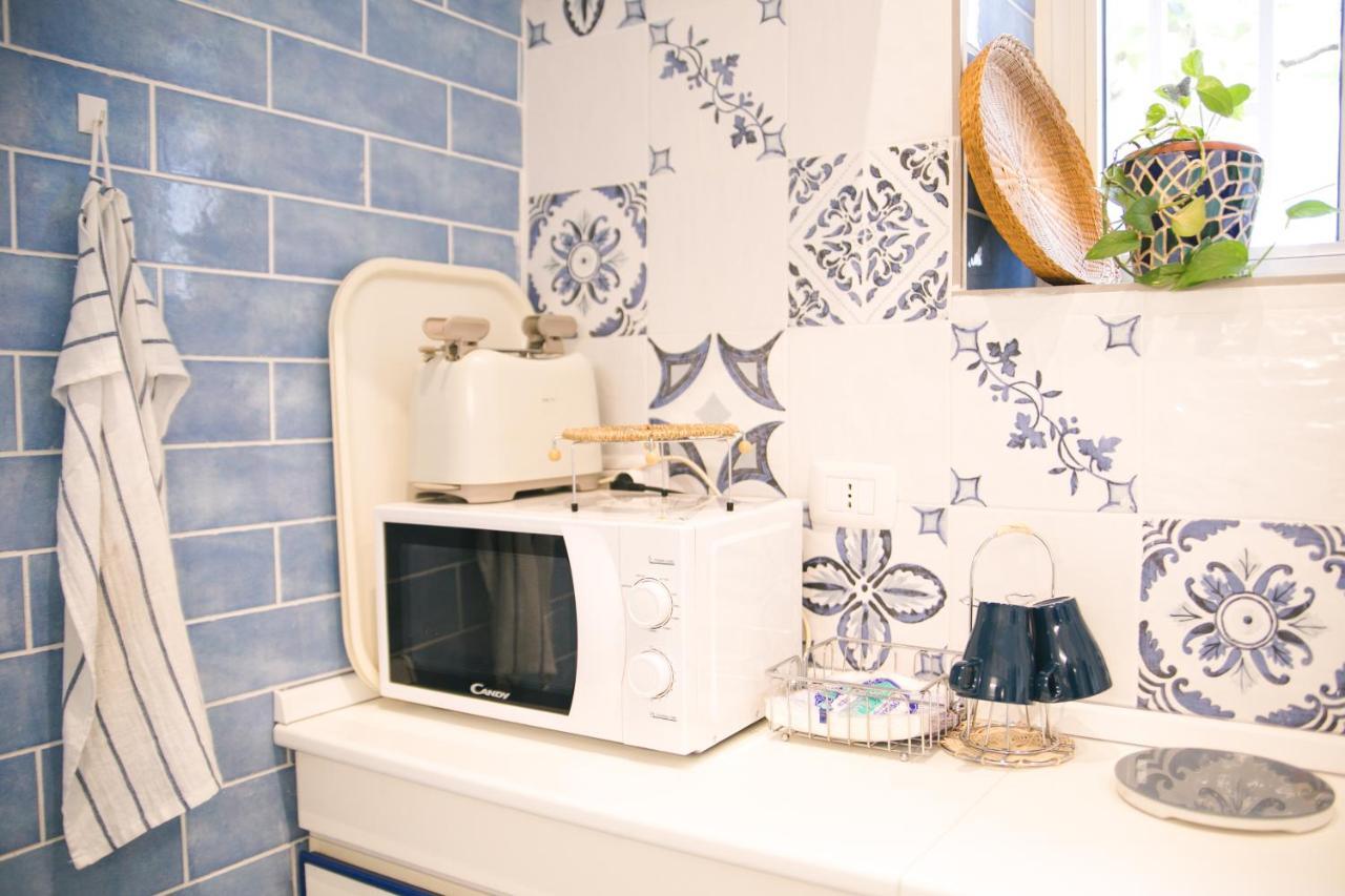 ナポリLa Casa Del Nespolo, 2 Terrazzi E 2 Bagni In Centroアパートメント エクステリア 写真